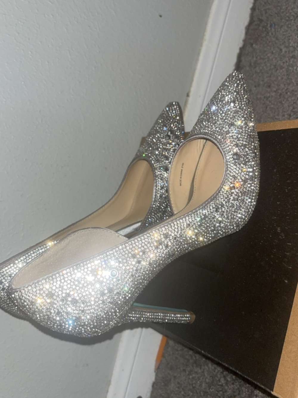 Betsey Johnson Silver Crystal Pointed Toe Pump with Teal Accent Heel - Picture 3 of 4